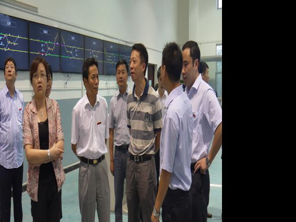 紧密联系重庆轨道交通 打造西部人才培养基地