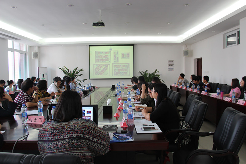 学院学生处组织召开辅导员培训工作会议