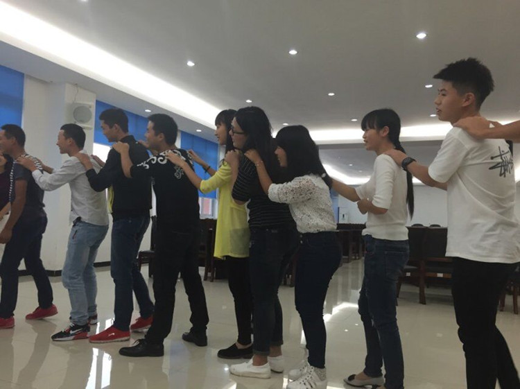 “用心创造快乐”2015心理健康协会会员团体辅导