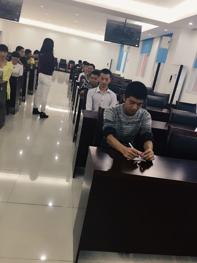 “用心创造快乐”2015心理健康协会会员团体辅导