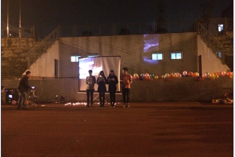 你为自己而来，而我为你而来