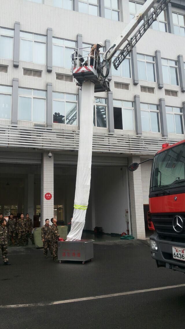 双福新区消防支队参观学习记