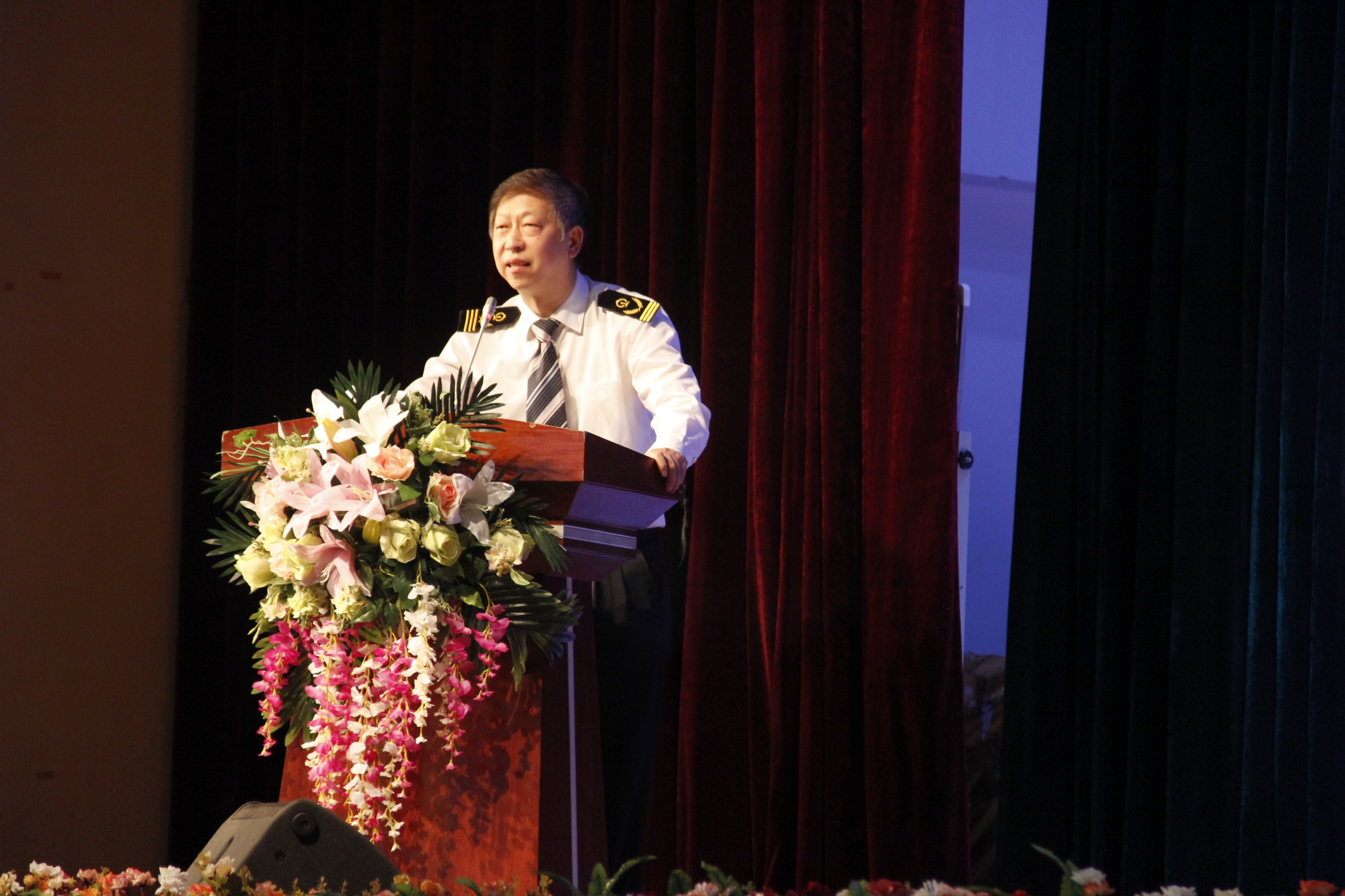 展春运奉献精神，搭建实习就业平台 ——澳门正规电子游戏平台 2016年铁路春运志愿者实践活动总结表彰会圆满完成