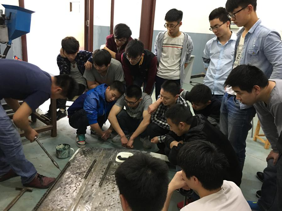 汽车工程系选修课火热进行