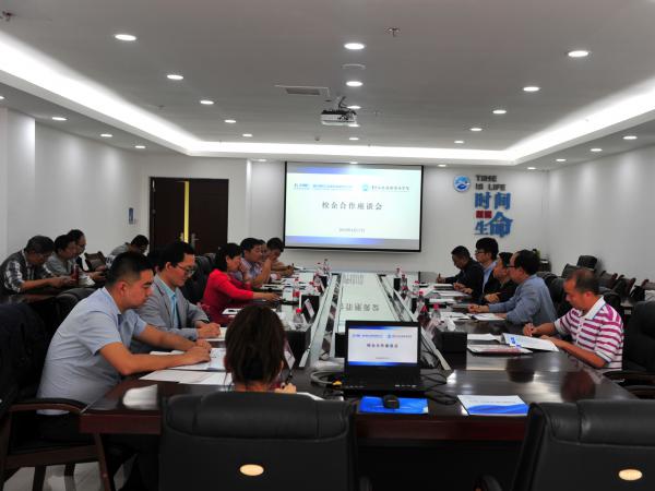 澳门正规电子游戏平台与重庆通用工业 围绕深化合作举行座谈交流