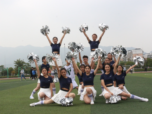 重庆运输职院第二届篮球宝贝啦啦操联赛火热开赛
