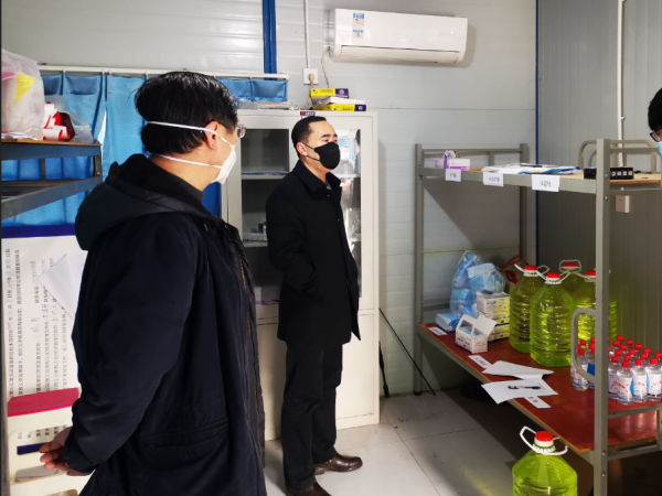 重庆运输职院党委副书记李灿到新校区检查疫情防控及复工工作