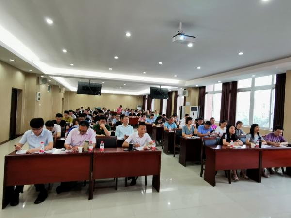 重庆运输职院承办轨道集团2020年度基层党组织书记培训