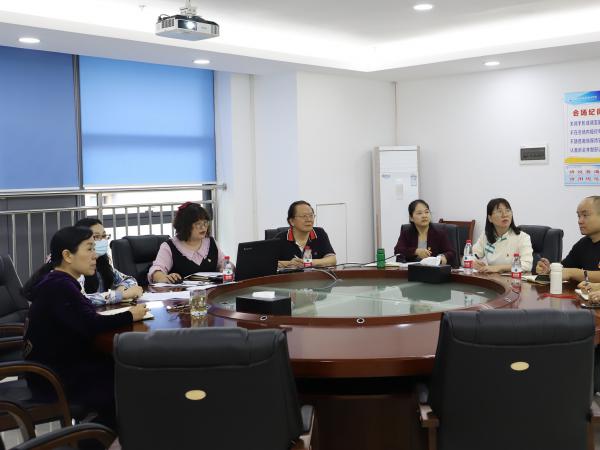 重庆运输职院思政教研党支部开展主题党日活动 专题学习《习近平谈治国理政》第三卷相关内容