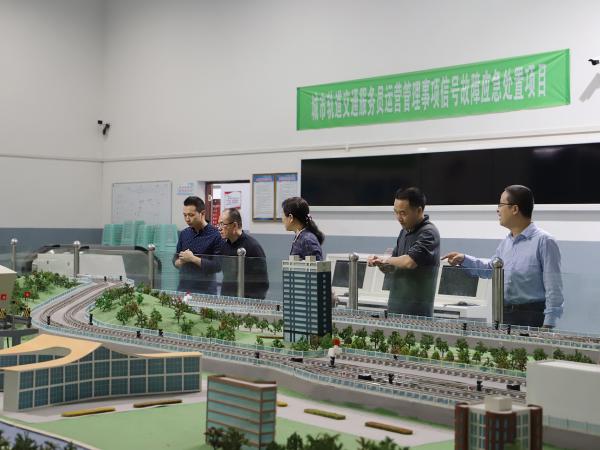 中国国际广播电台重庆外宣办主任喻卫东到重庆运输职院调研指导宣传报道工作