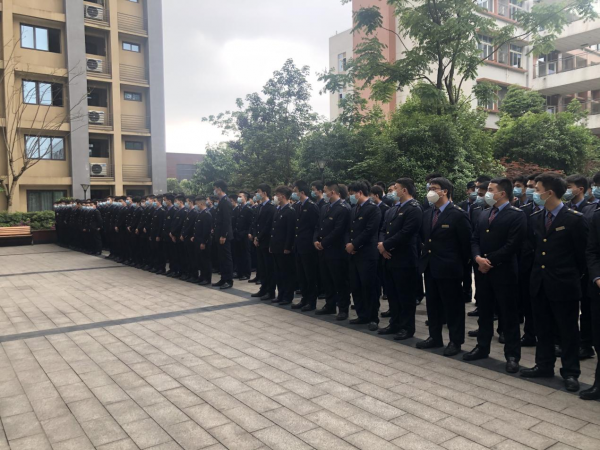 重庆运输职院承训的2021上半年铁路机车司机资格理论培训国考通过率高达98.63%