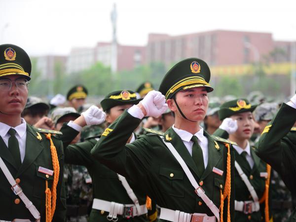 重庆运输职院举行2021新生开学典礼 正式拉开大学学习生活帷幕