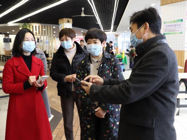 江津区李彤副区长率队到重庆运输职院调研开学疫情防控工作