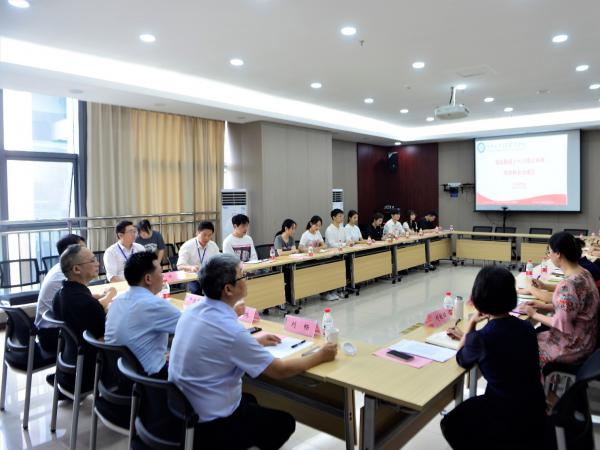 学校与重庆轨道十八号线建设运营有限公司举行订单培养座谈交流