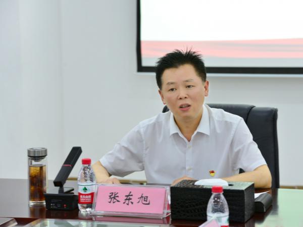学校党委副书记、董事长张东旭到智慧交通学院、机关一党支部讲授主题教育专题党课