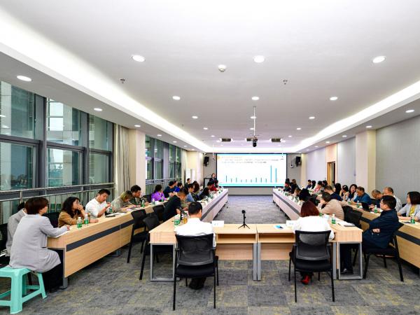学校召开2-3月教学质量分析反馈会
