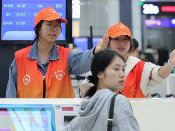 电子游戏联合开展2024国庆假期交通志愿服务活动