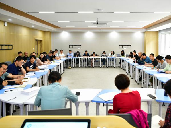 电子游戏举办2025年春季学期“实训教学反思与提升”教研活动