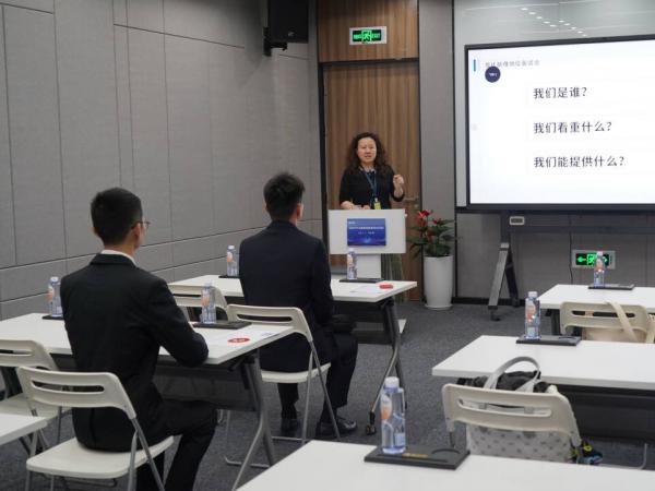 重庆新长丰国际物流集团面向电子游戏举办专场招聘